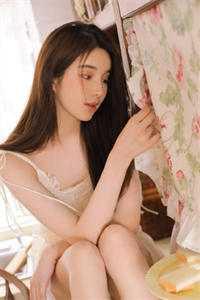 顶流打脸花瓶人设后
