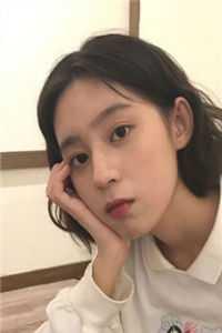 心有猛虎嗅蔷薇下一句是什么