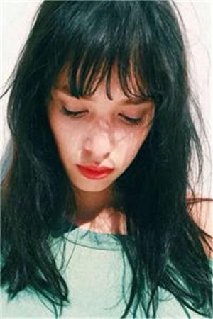 他们说我只是漂亮玩物英语